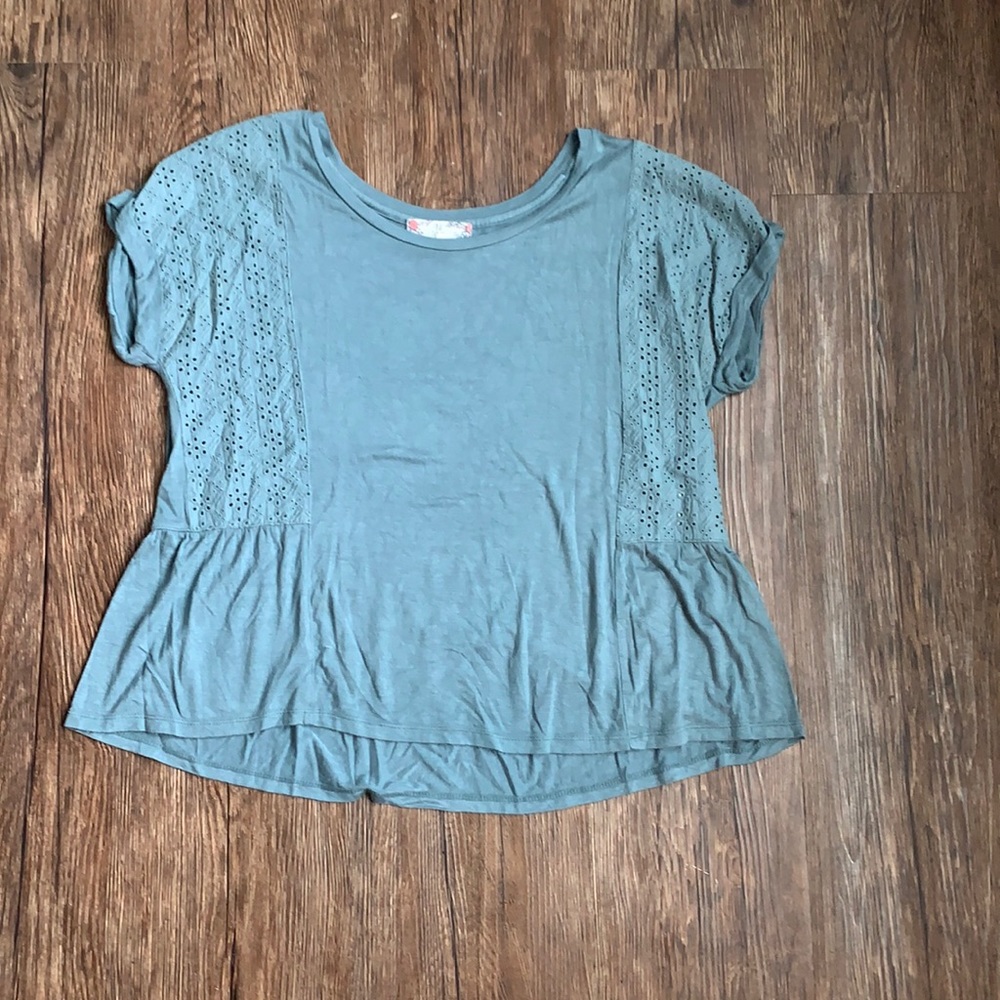 Flowy Top
